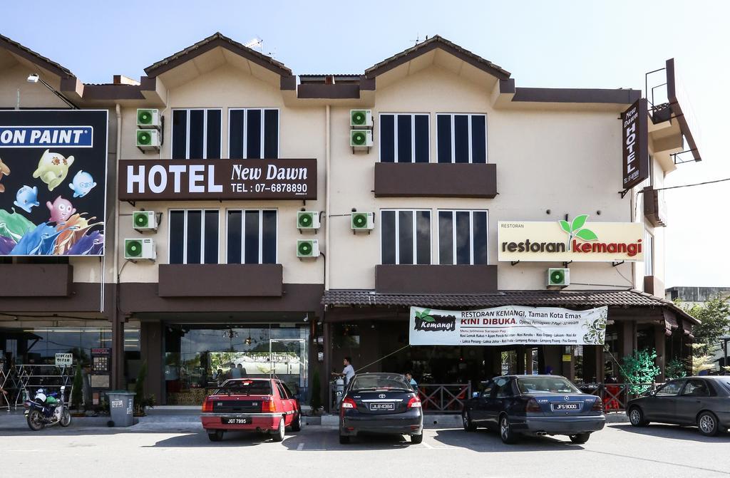 New Dawn Hotel Pontian Sdn Bhd Pontian Kecil Bagian luar foto